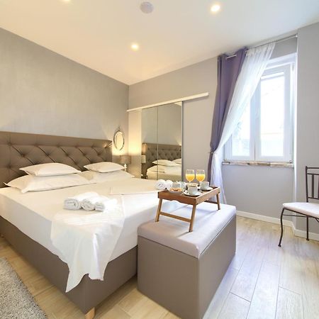 Apartment Old Town Mariolina Krk Town Bagian luar foto