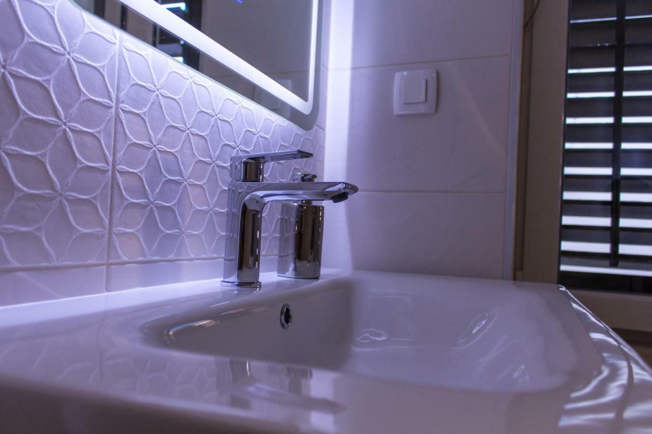 Apartment Old Town Mariolina Krk Town Bagian luar foto
